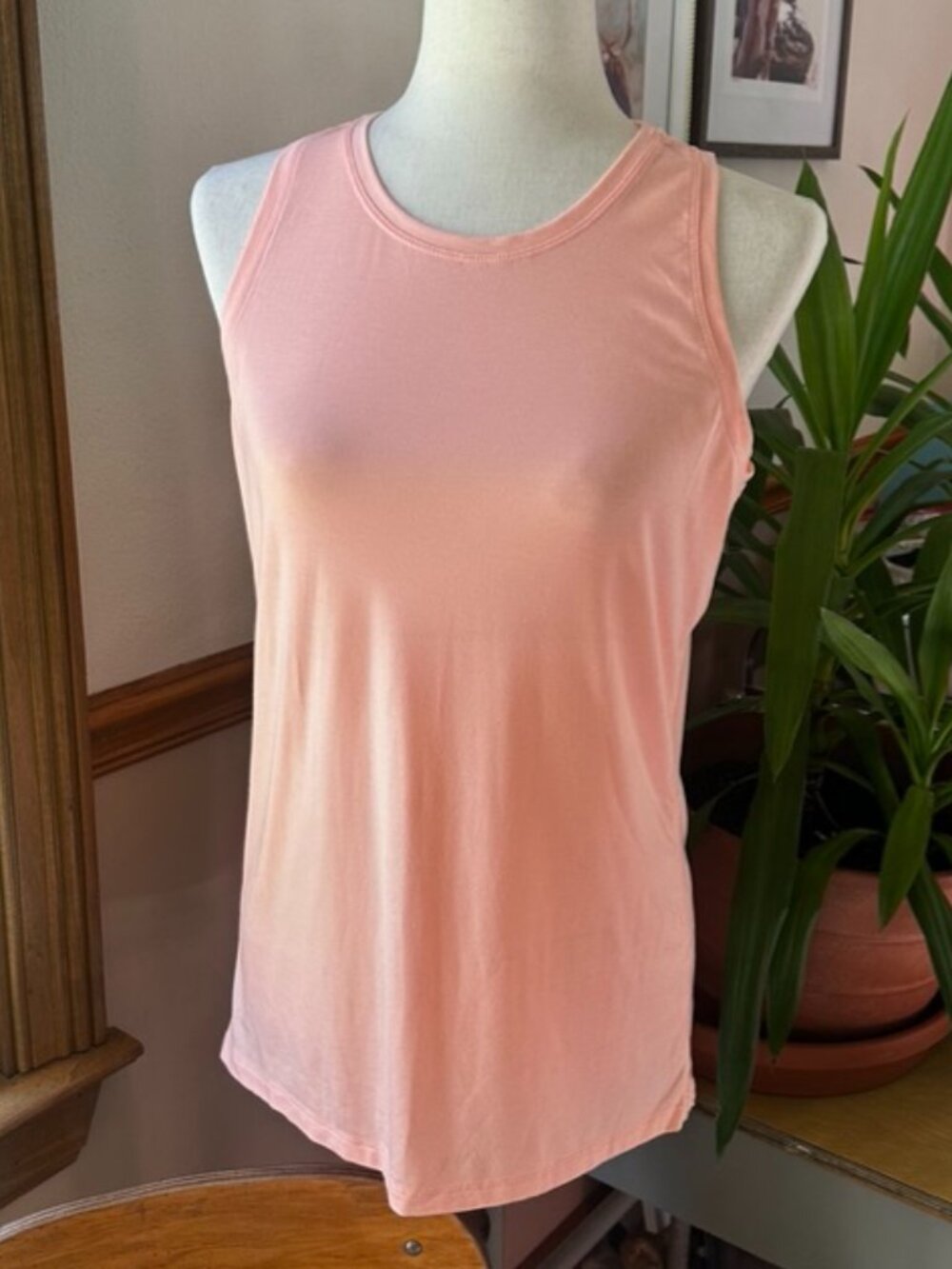 Athleta Womens Tank Top, Peach, Size M